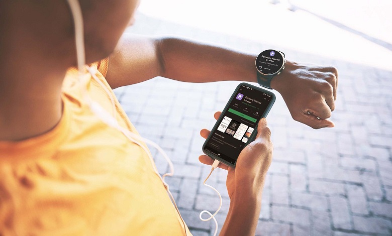 چگونه روی ساعت هوشمند برنامه نصب کنیم؟